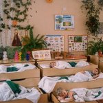 Дети спят в детском саду