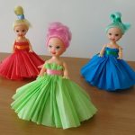 Гофрированная бумага на платья кукол