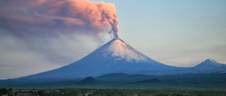 Оранжевый» код опасности вулкана Ключевская сопка - МЕТЕОВЕСТИ от ФОБОС